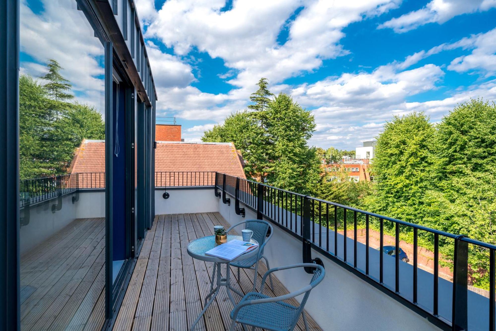 Boutique Lux London Apartments-Free Parking Totteridge Bagian luar foto