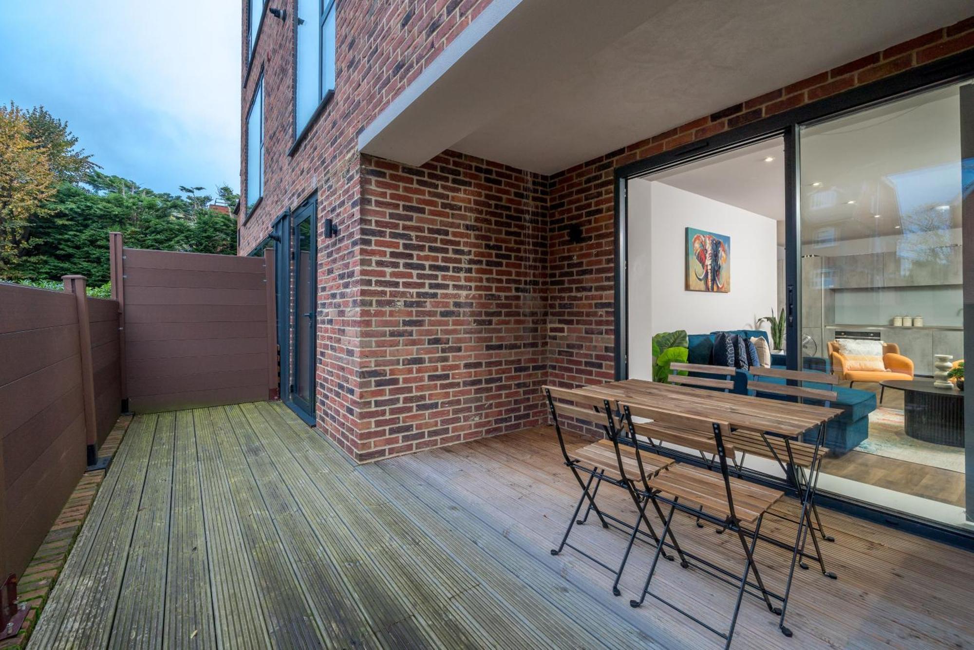 Boutique Lux London Apartments-Free Parking Totteridge Bagian luar foto